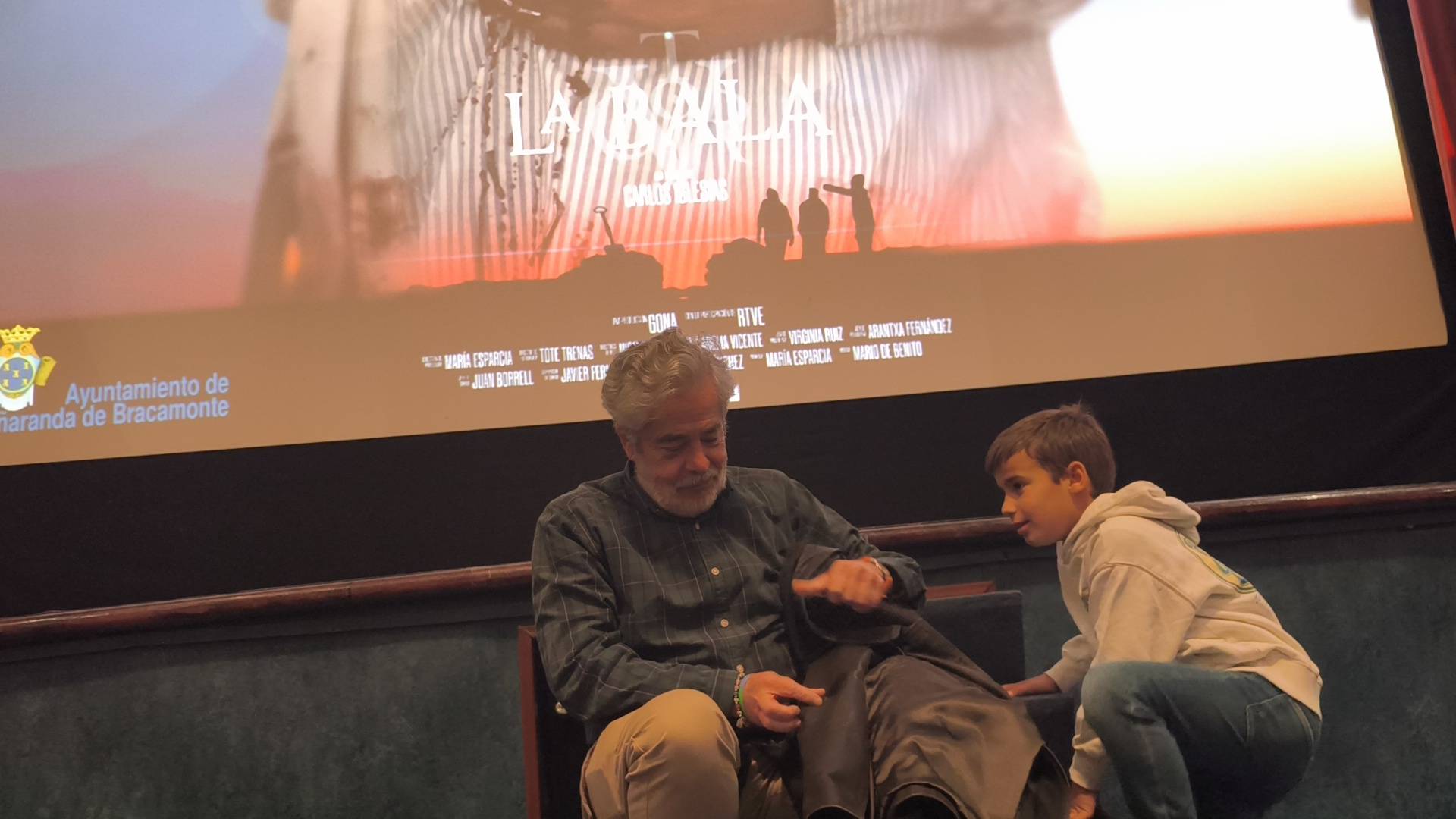 El estreno de 'La bala' llena el cine de Peñaranda