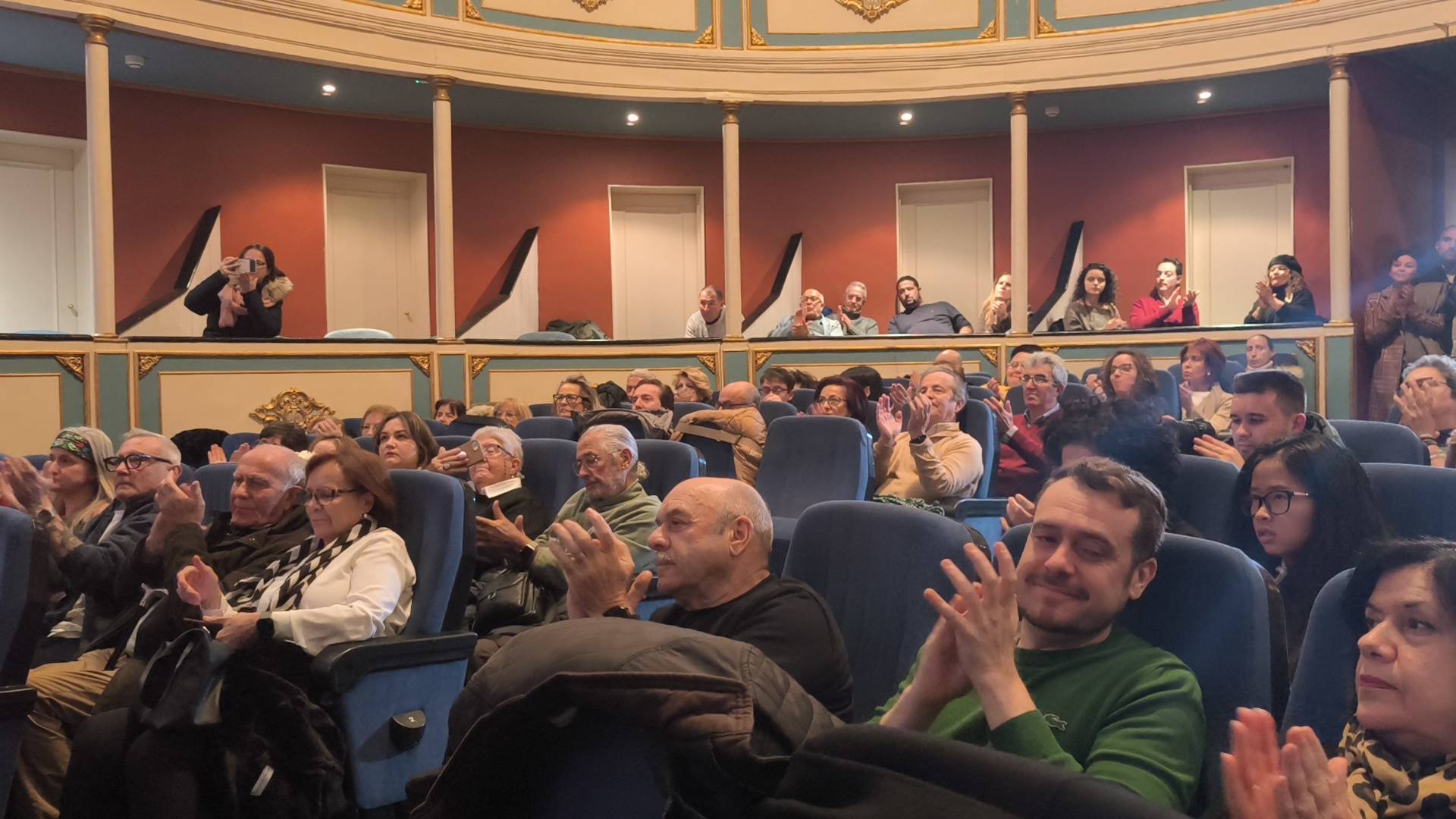 El estreno de 'La bala' llena el cine de Peñaranda