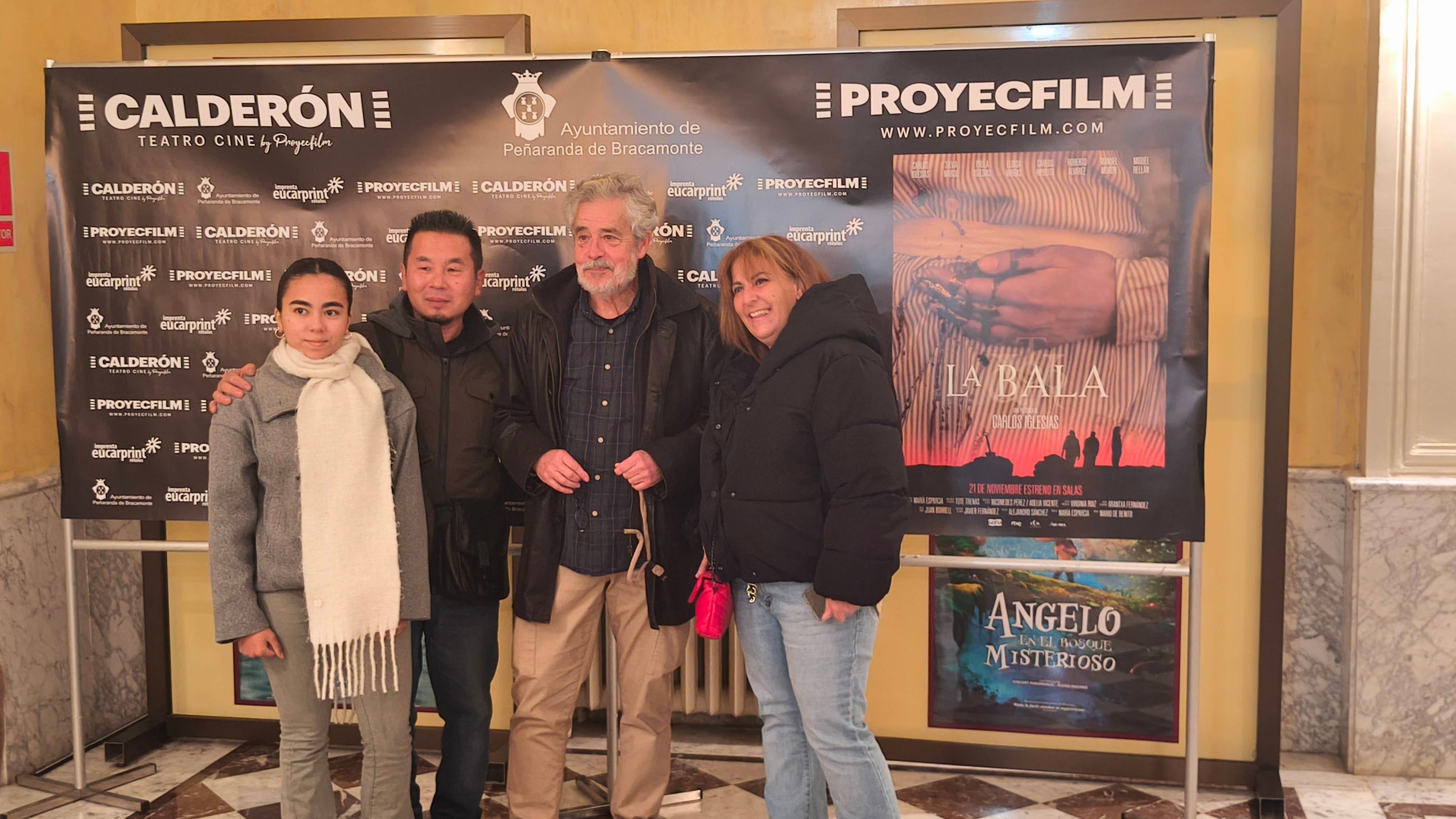 El estreno de 'La bala' llena el cine de Peñaranda