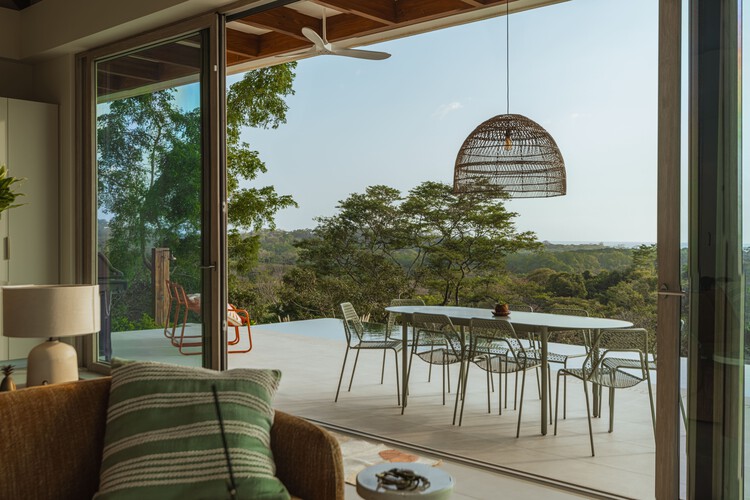 Casa Pistacchio / Instinto Estudio - Fotografía interior, Sillas, Madera, Mesas, Iluminación, Vidrio