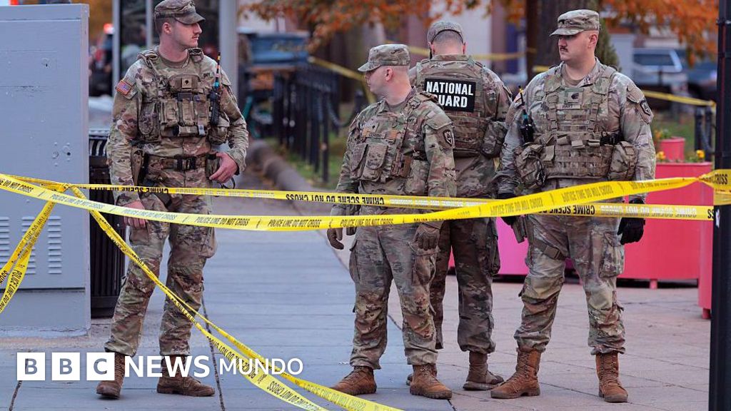 Disparan contra 2 miembros de la Guardia Nacional cerca de la Casa Blanca en Washington D.C.