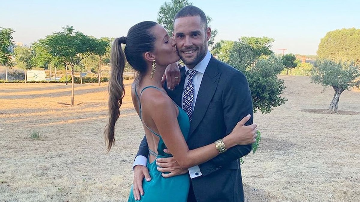 Mario Suárez revela una pista del nombre de su tercer hijo con Malena Costa: “Siempre ha sido así y seguirá así” - HOLA