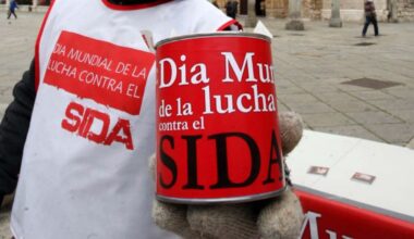 Salud insiste en la prevención, detección e impulso de la educación para prevenir las infecciones de VIH en Navarra | Sociedad