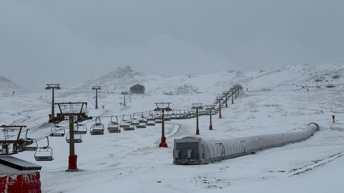 La AEMET lanza un aviso especial por nevadas en cotas bajas: estas son las capitales en las que puede nevar | Sociedad