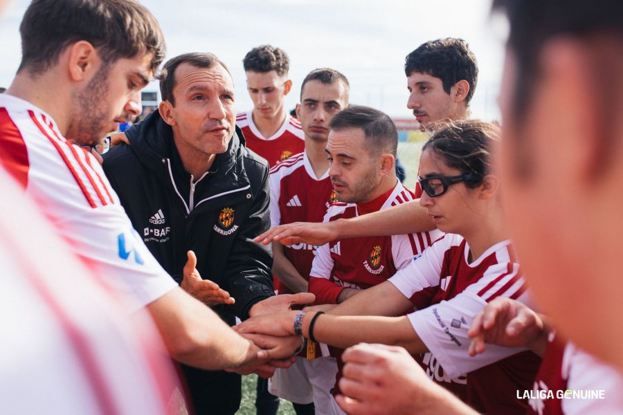 LALIGA GENUINE Moeve 2025/2026 se estrena en Tarragona con récord de participación