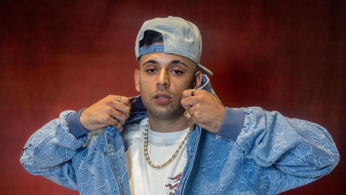 Fernandocosta, rapero.