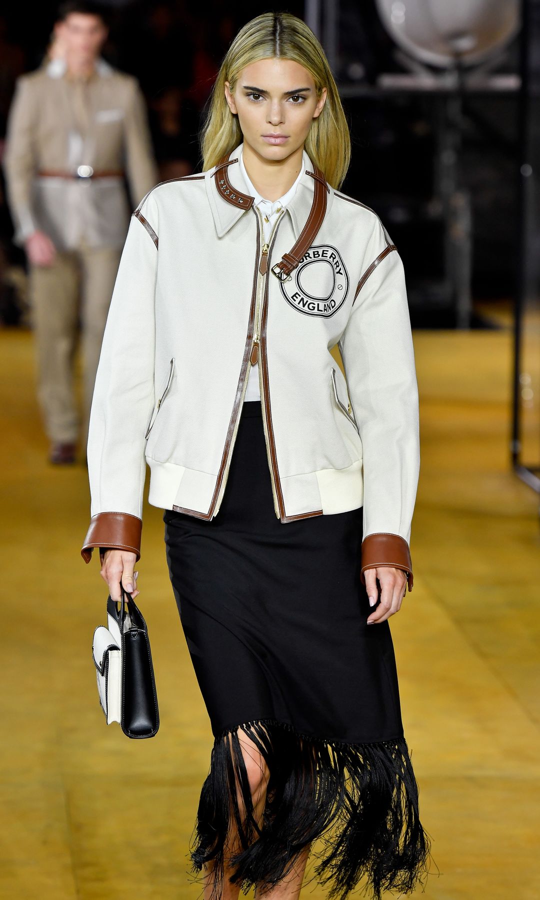 Kendall Jenner en el desfile de Burberry 2020