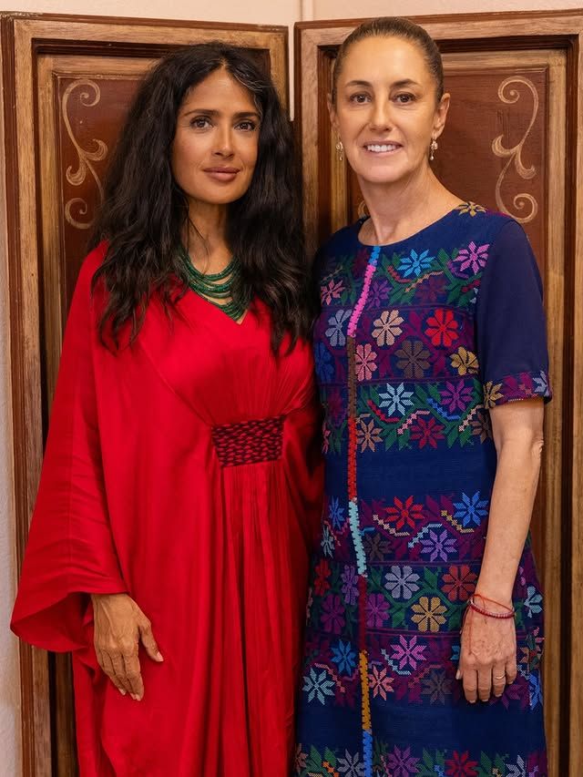 Salma Hayek y la presidenta Claudia Sheinbaum coincidieron en Veracruz