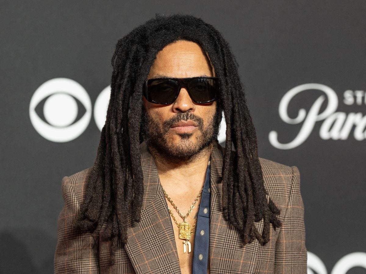 Una fan arrancó cuatro rastas a Lenny Kravitz… y ahora regresa a México con nuevas fechas