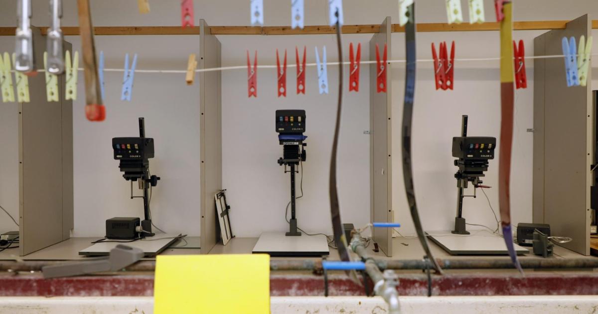 la Fotografía desaparece de la enseñanza artística de Baleares