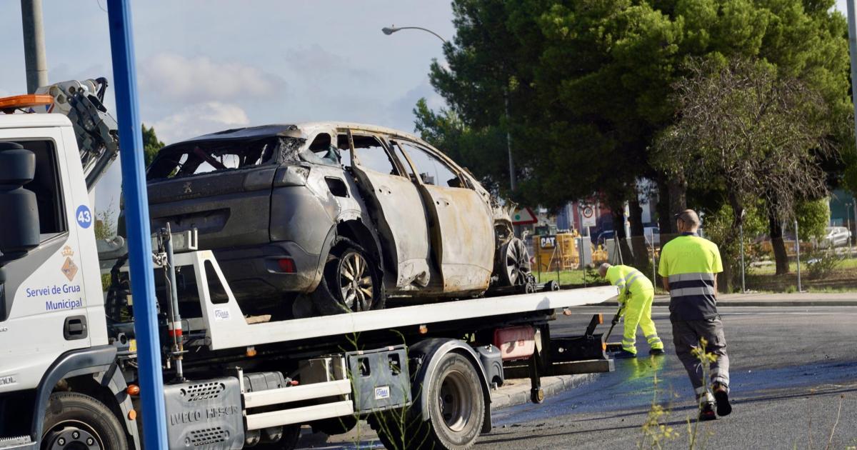 Muere un motorista al colisionar de forma frontal con un coche en la rotonda de la ITV de Son Castelló