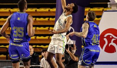 Littleson no le basta al Hestia Menorca en Ourense