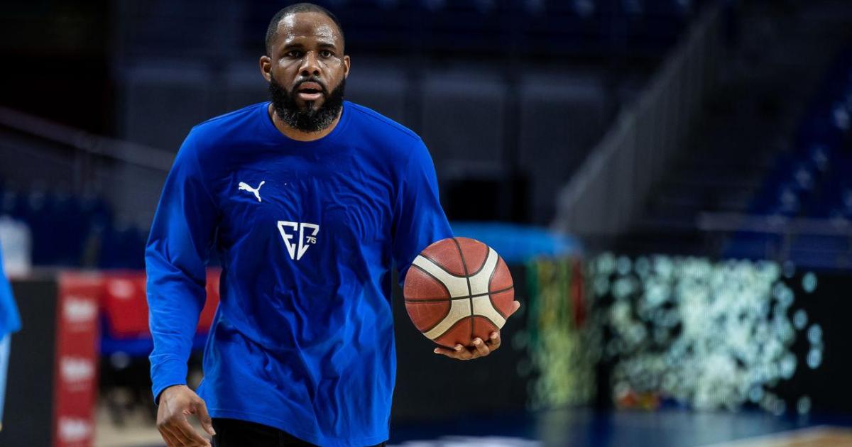 Danny Agbelese, experiencia y centímetros para el Palmer Basket Mallorca