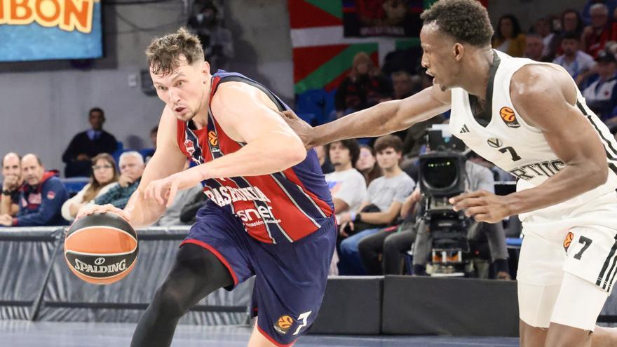 El Baskonia sigue con su escalada (87-76)