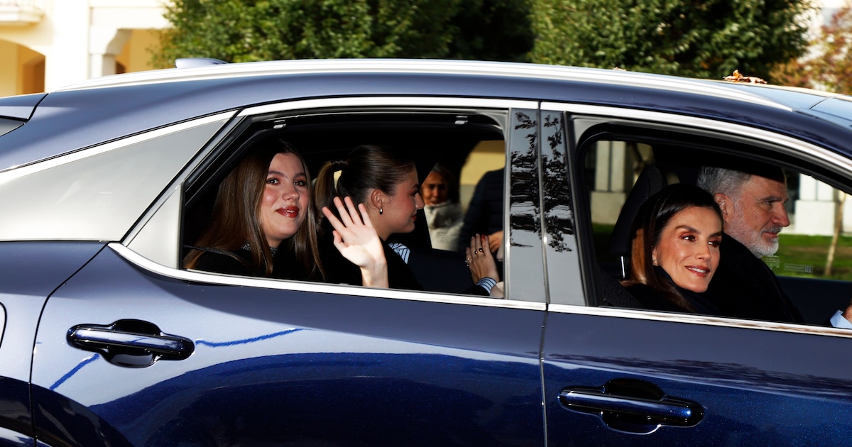 El emotivo discurso de Felipe VI, el reencuentro entre primos y caras de la realeza mundial: todos los detalles de la comida en El Pardo