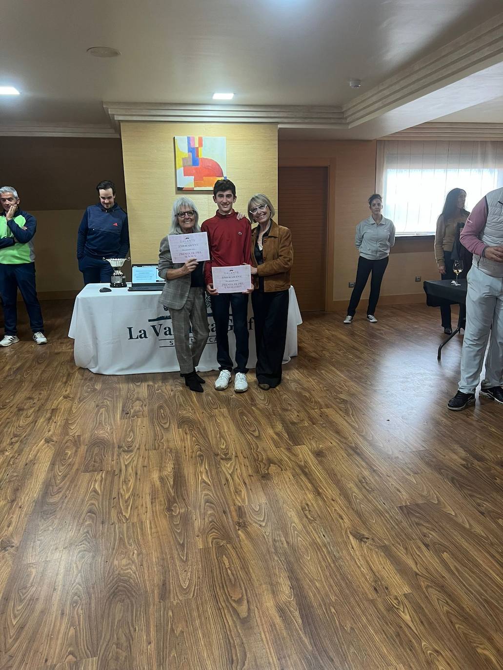 La Valmuza luce su Copa Presidente