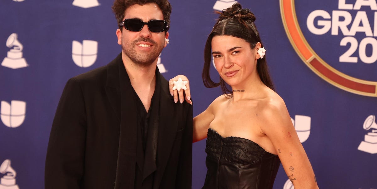 La invitada mejor vestida de los Latin Grammy 2025 con vestido de firma andaluza