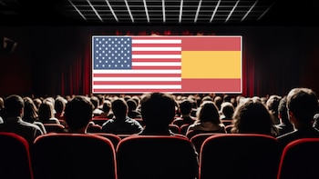 Espectadores en un cine frente