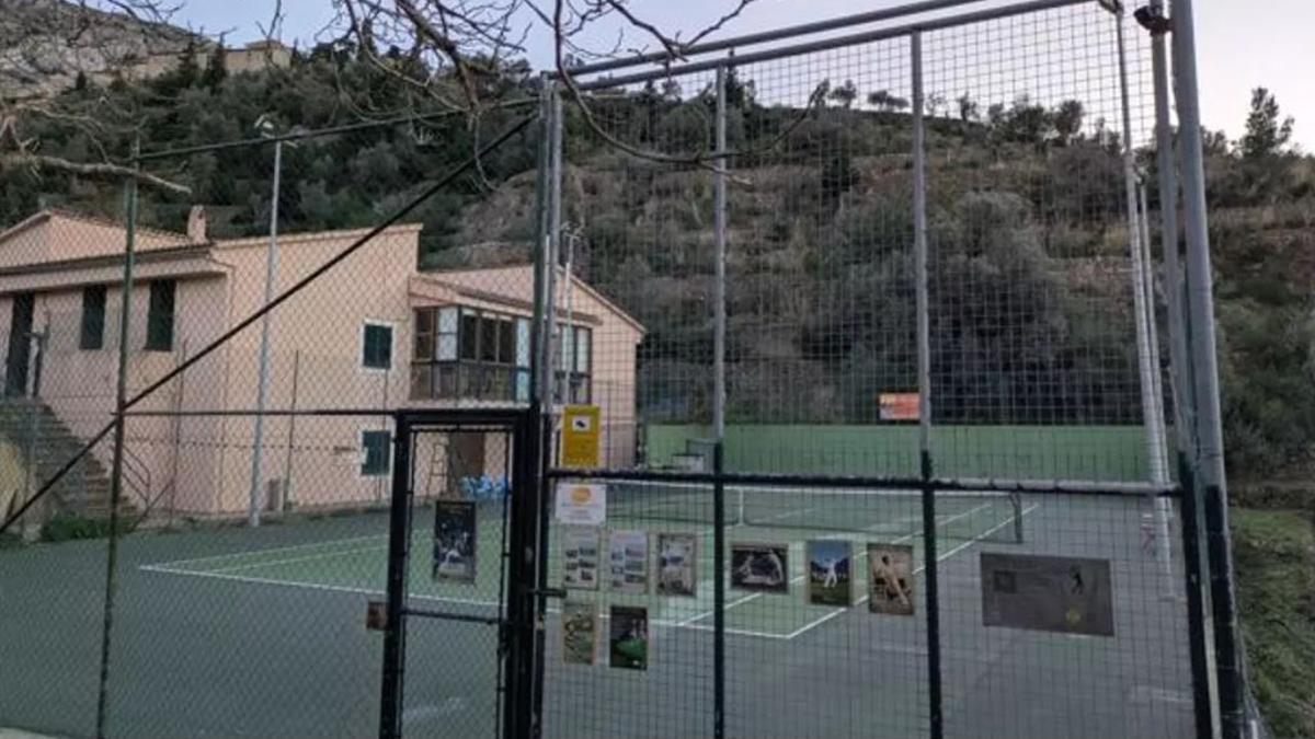 Pista municipal de tenis de Deià, que era utilizada por el Club de Tenis Deià