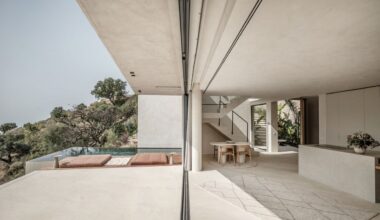 El brutalismo mediterráneo de Archidom, el estudio que empezó en un almacén en Marbella y ahora diseña viviendas en China