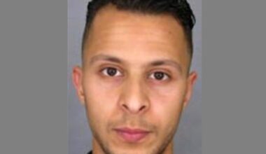 Detenidas en Francia tres personas por entregar un USB al único yihadista vivo de los atentados en Bataclan