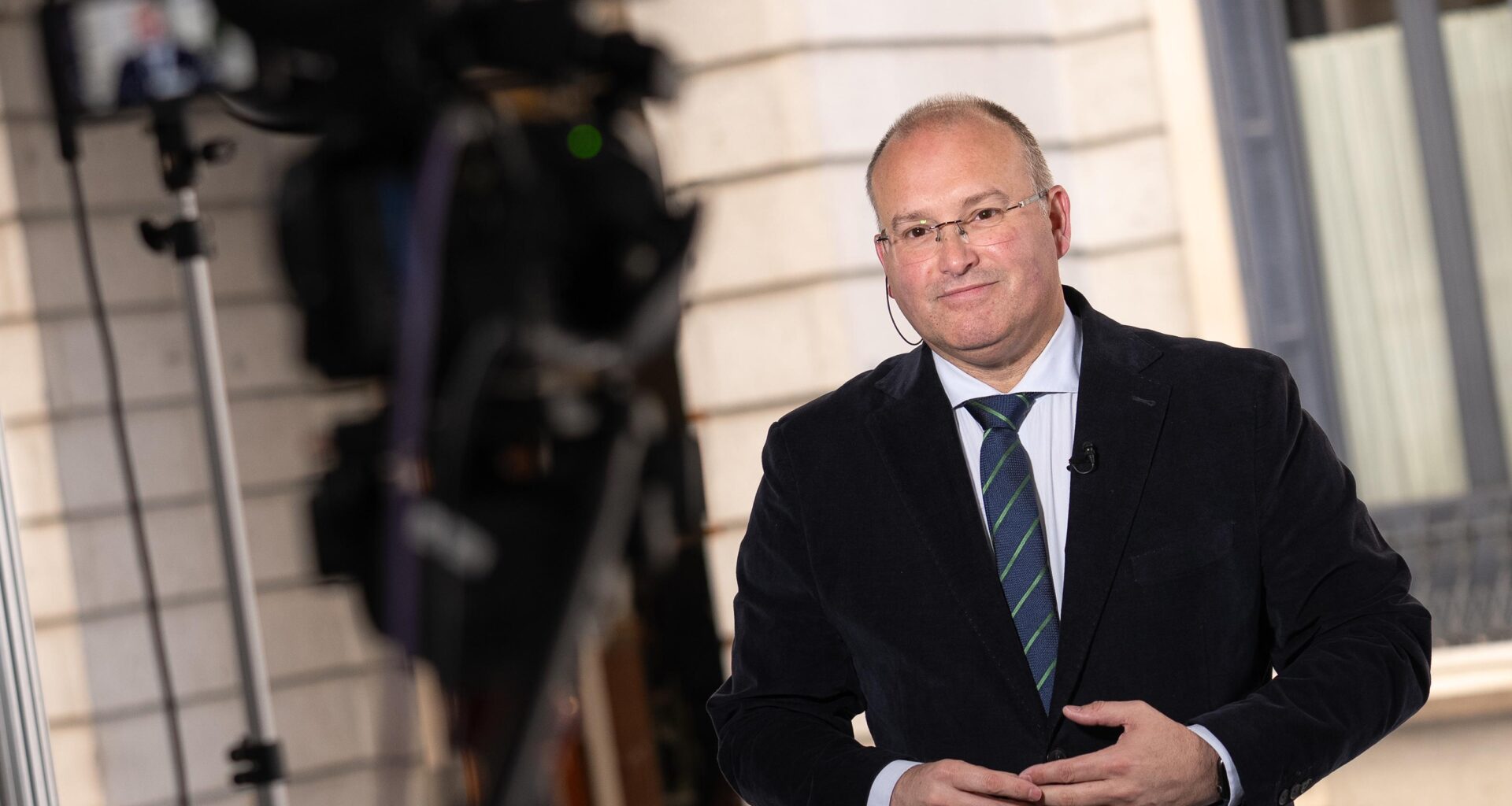 Tellado lamenta en TVE que la televisión pública que pagan todos los españoles hable de “golpismo judicial”: “Es una utilización política de los medios públicos”