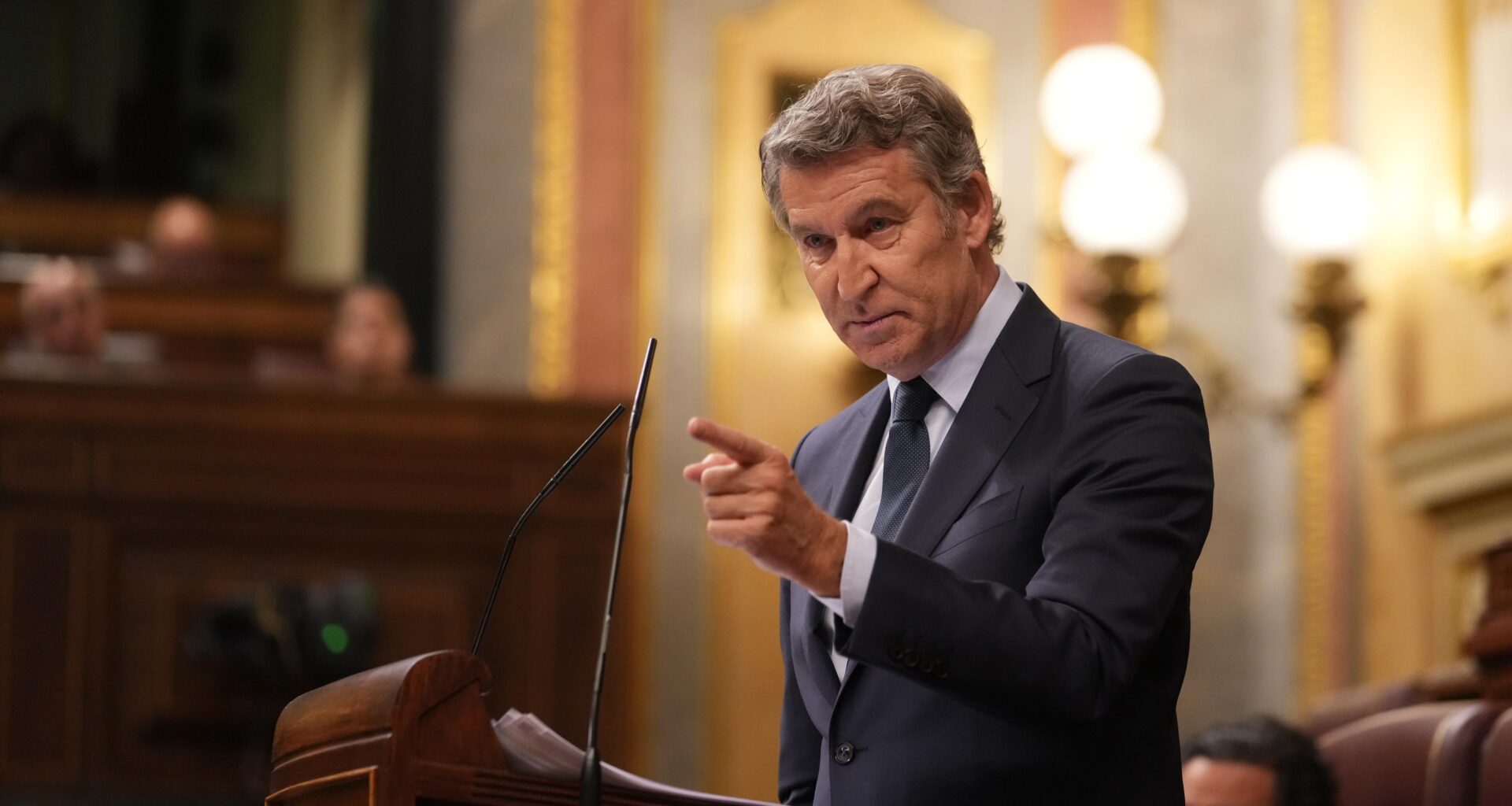 Feijóo avisa a Sánchez sobre todos sus casos de corrupción: “Llegado el día, yo no le voy a amnistiar ni a usted ni a los suyos” - pp.es