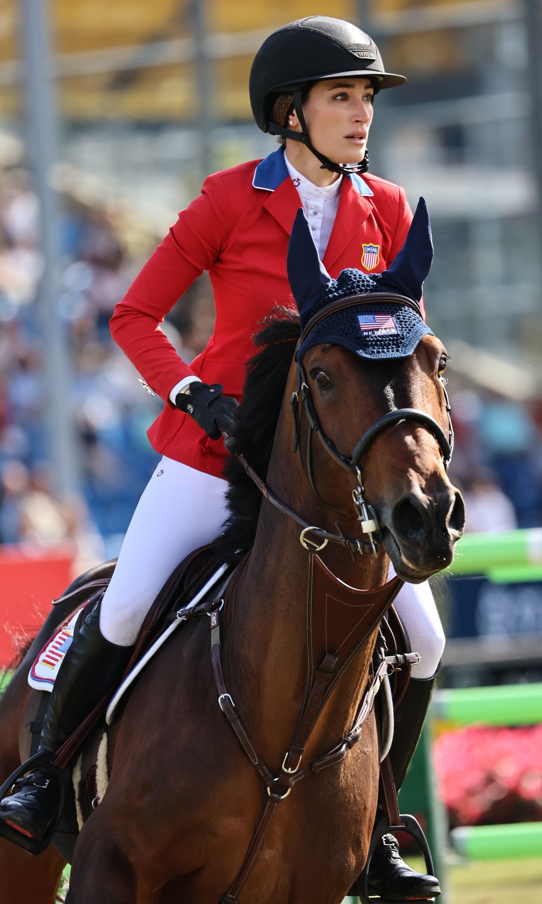 Jessica Springsteen en una competición de hípica
