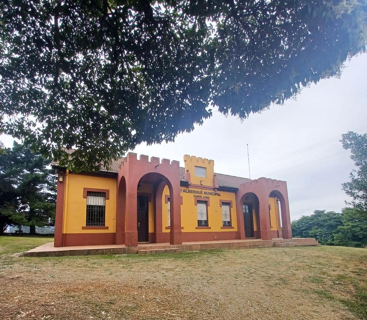 Escuelas indianas de Robledo.
