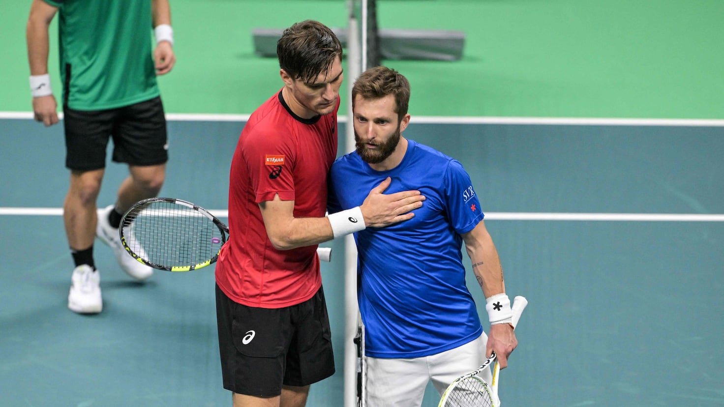 Una cafrada de Moutet le cuesta la eliminación a Francia: “Me siento un payaso”