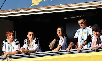 Durante el Superclásico, Dua Lipa