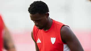 Nianzou se mantiene al margen del debate abierto en el Sevilla: Fábio Cardoso, Ramón Martínez, Kike Salas...