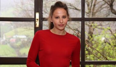 "He estado yendo durante casi seis meses, todas las semanas, a unos grupos de terapia, porque la obra también habla mucho sobre cómo podemos salvarnos"