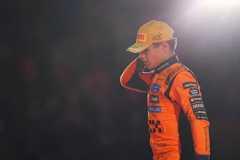 Norris sigue líder, pero ya no está tan cómodo ni lejos de sus perseguidores, Piastri y Verstappen