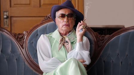 Udo Kier como Mr. Pat en 'Swan song'