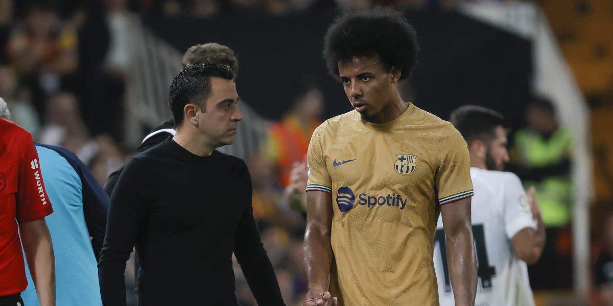 La llamada de Xavi que impidió que Koundé acabara en el Chelsea: "Me gustó la conversación"