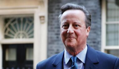 El ex primer ministro británico David Cameron revela que padece cáncer de próstata