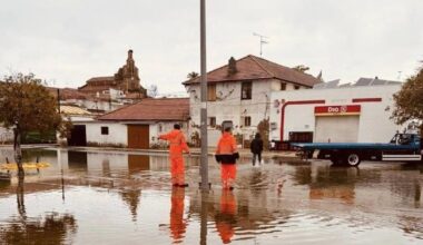 La borrasca 'Claudia' inunda calles, desborda un barranco en Huelva y obliga a elevar la emergencia en Andalucía