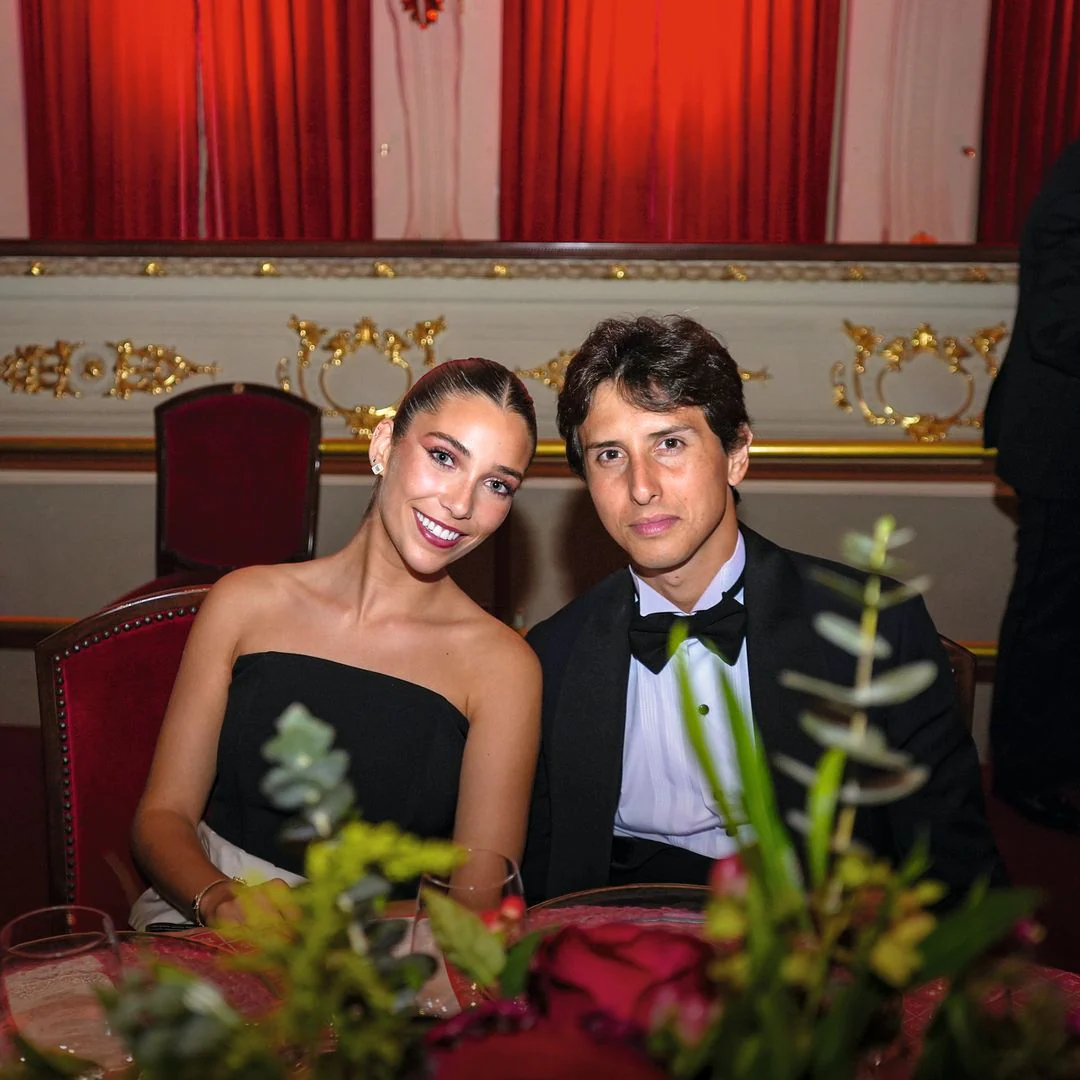 A SOLAS CON ROCA REY EN PERÚ: UN VIAJE ENTRE EL AMOR Y LA GLORIA