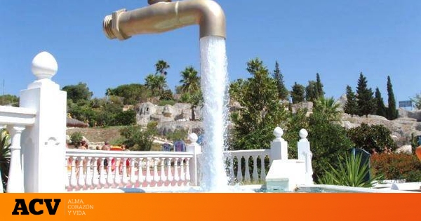 un grifo que 'enfrenta' los principios de la física