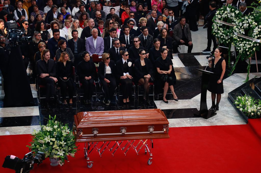 Ceremonia del funeral de Silvia Pinal