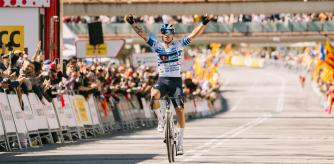 Roglic, triunfal en Barcelona