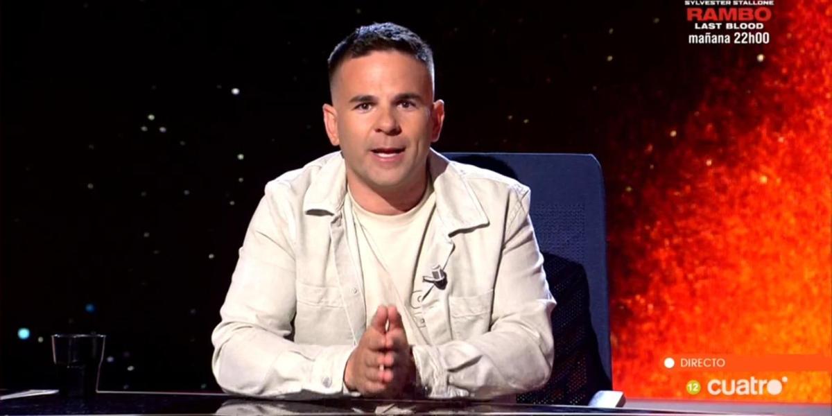 "La baliza está mal hecha. Es una cagada. Se ven más los 4 intermitentes de tu coche. Me parece que va a haber accidentes"