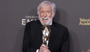 Dick Van Dyke ('Mary Poppins') revela sus dos secretos para llegar a los 100 años