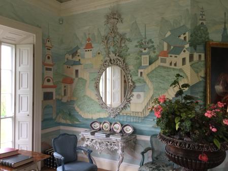 Mural con reminiscencias chinas de Lucinda Oakes