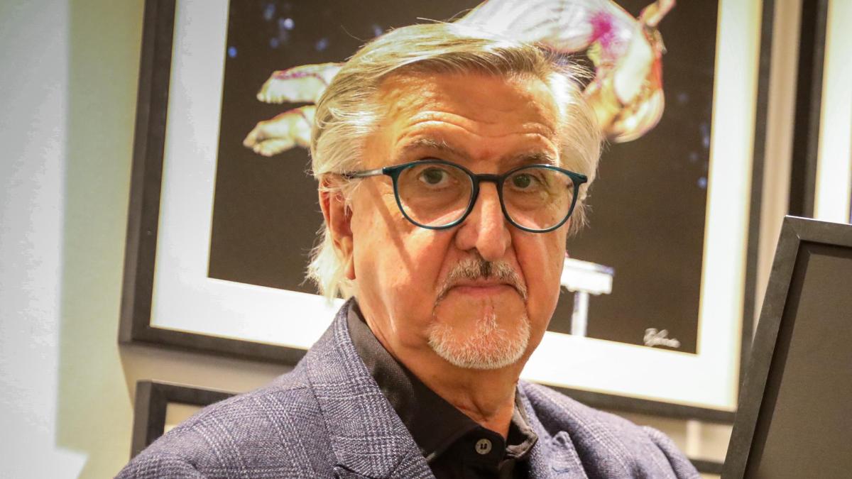 “Más que coleccionar obras de arte, yo colecciono historias”