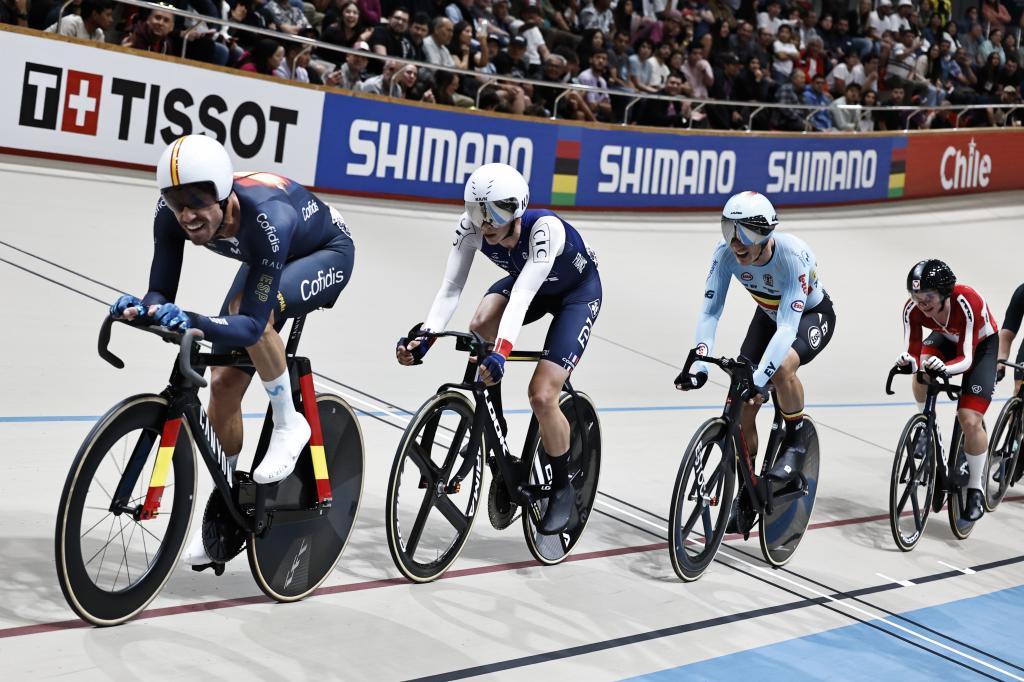 Albert Torres, durante una de las pruebas del ómnium en el Mundial de Santiago.