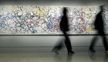 Vista de una de las salas de la muestra ‘Warhol, Pollock y otros espacios americanos’.