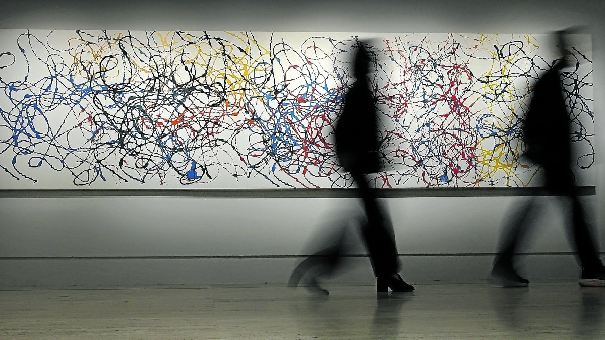 Vista de una de las salas de la muestra ‘Warhol, Pollock y otros espacios americanos’.