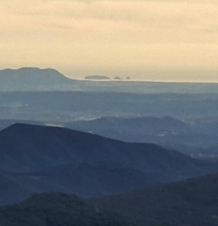 Las islas Medas vistas desde el Coll de Condreu.